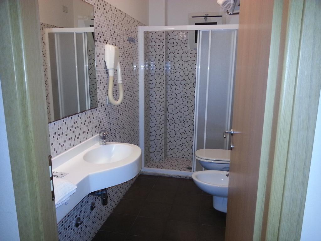 Residence Nocchiero Riccione Room photo